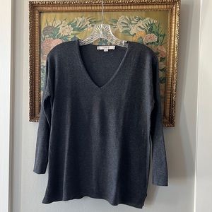 Loft V Neck Sweater. Excellent condition. Size XS
